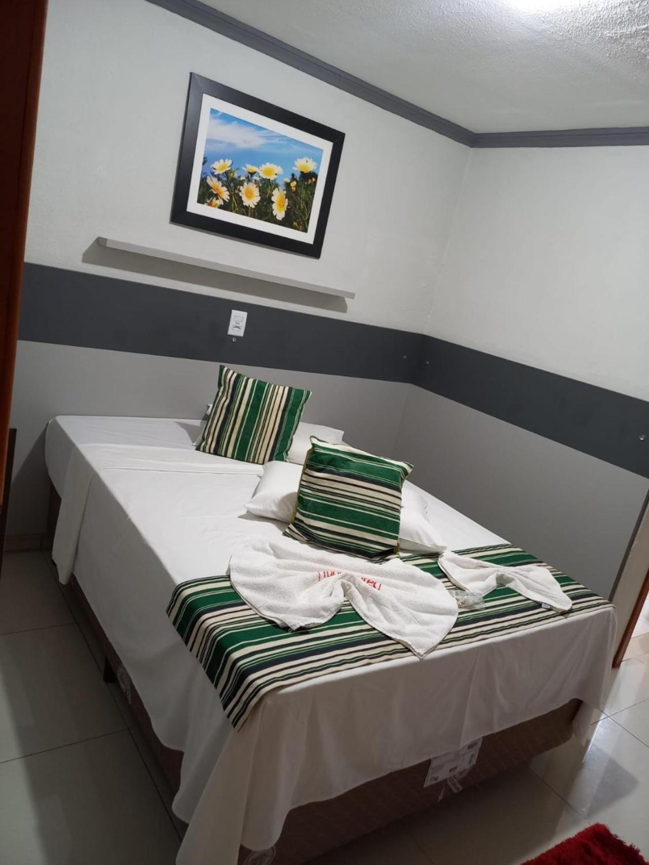 Turis Hotel Dourados Exterior photo